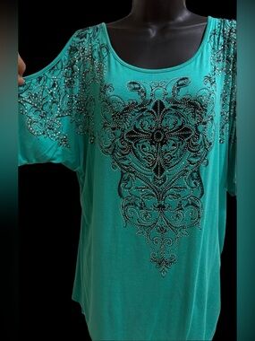 Vocal Embellished Teal Cold-Shoulder Women's Top⭐️NWT⭐️
